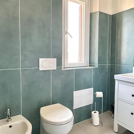 Se104 - Elegante Quadrilocale Comodo Ai Servizi * Senigália